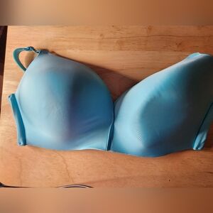 VICTORIA SECRET LINED BRA SIZE 38D GENTLY WORN NO WIRE